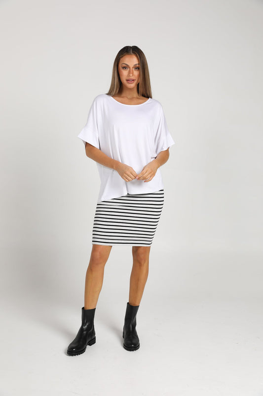 Image of a model wearing Tops. Product name - Demi Oversized Bamboo Box T-Shirt in Black colour by brand - Lou Lou