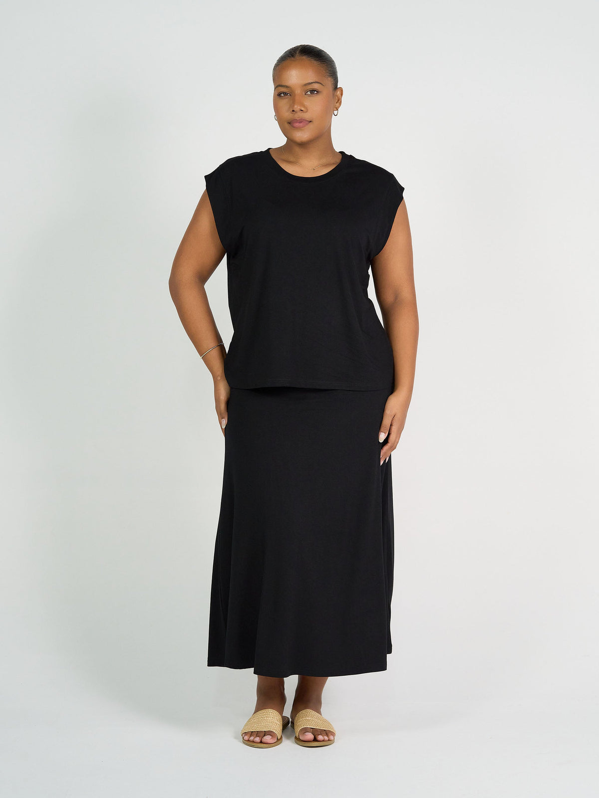 Lou Lou Donna Cap Sleeve Bamboo Tee (Black)