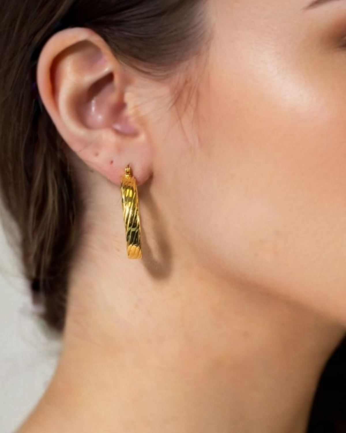 LAVANA Drift Gold Hoop Earrings
