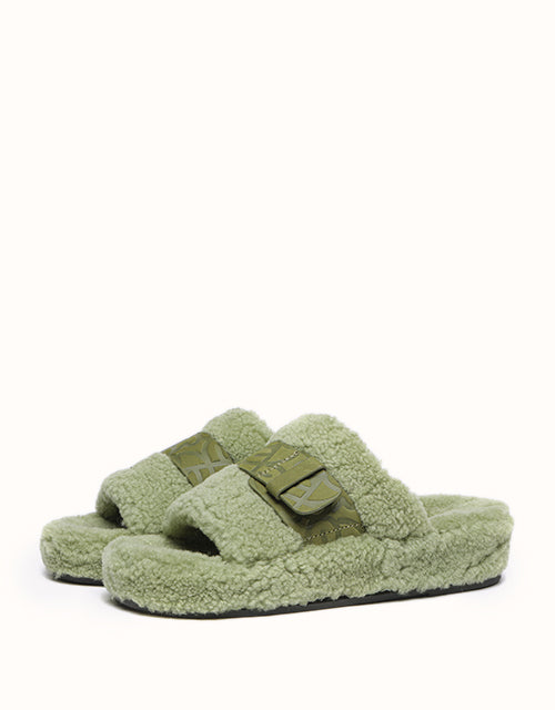 EVERAU® Croft Slippers (Green)