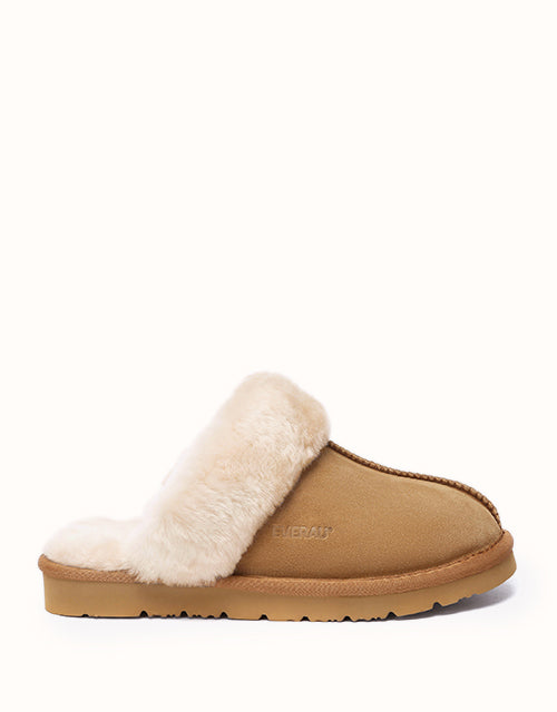 Image of Slippers. Product name - EVERAU® Muffin Slipper Suede in Chestnut colour by brand - Everau