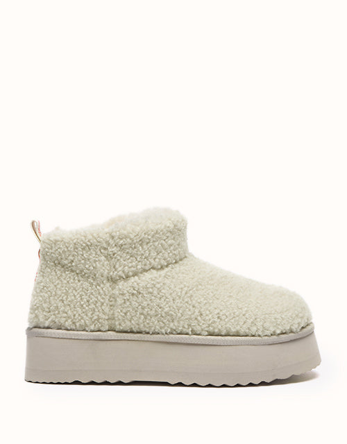 Image of Heels. Product name - EVERAU® Ultra Platform Teddycozy Boots in Sand colour by brand - Everau