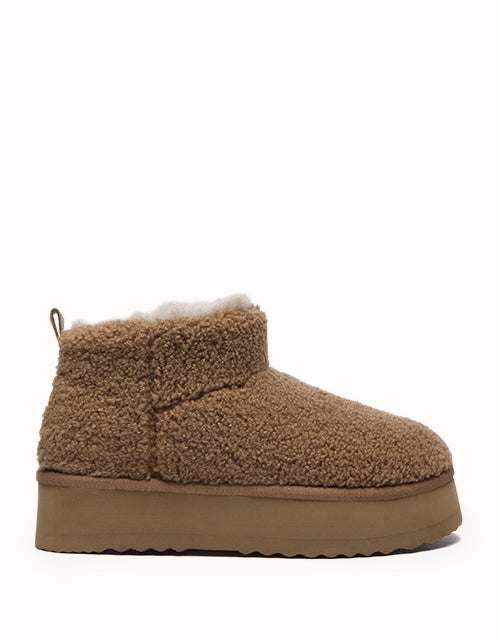 Image of Heels. Product name - EVERAU® Ultra Platform Teddycozy Boots in Teddy Brown colour by brand - Everau