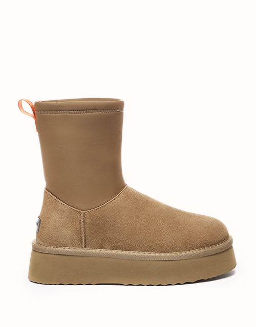 Image of Heels. Product name - UGG EVERAU® Ethel Platform Boots in Chestnut colour by brand - Everau