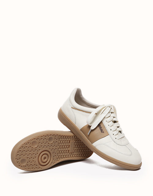 EVERAU® Edie Sneakers (Silver)