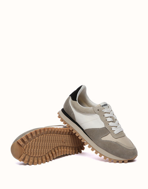 EVERAU® Etta Sneakers (Khaki/White)