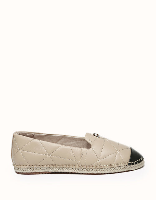Image of Flats. Product name - EVERAU® Evelyn Flats in Umber colour by brand - Everau