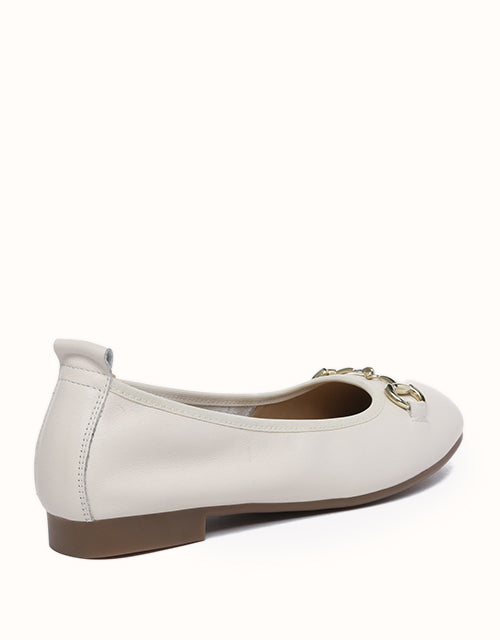 EVERAU® Blake Flats (Cream)