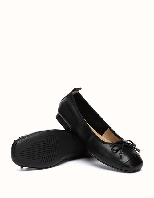 EVERAU® Suvel Flats (Black)