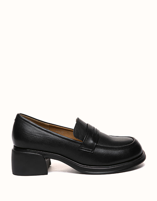 Image of Flats. Product name - EVERAU® Ellery Loafers in Black colour by brand - Everau