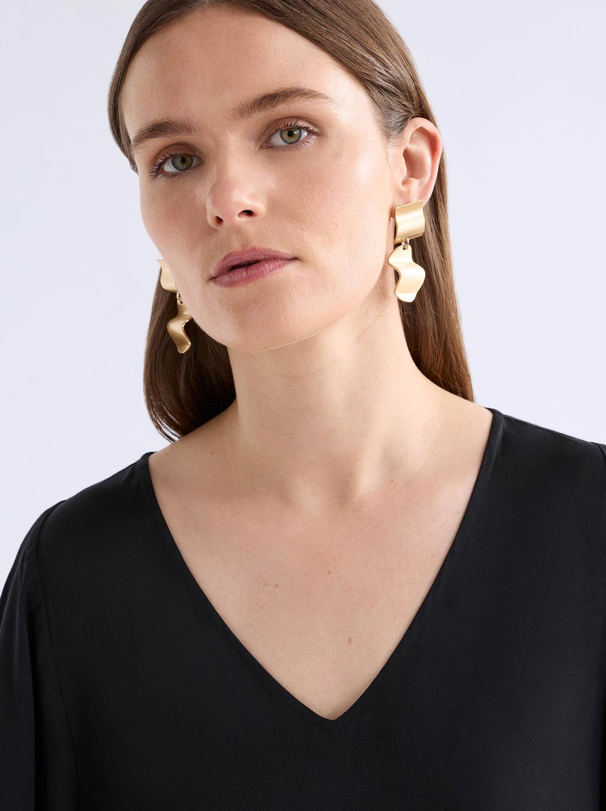 ELK SAVVEN DROP EARRING (Gold)