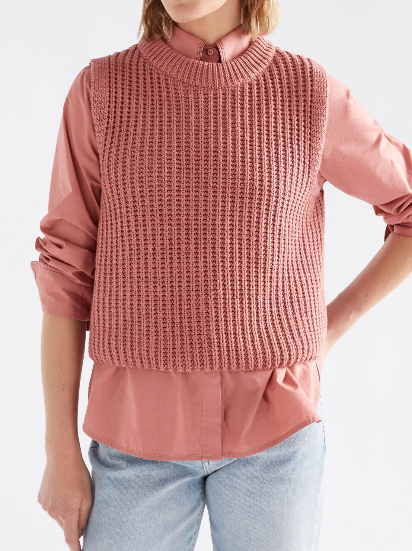Elk Arp Vest (Clay Pink)