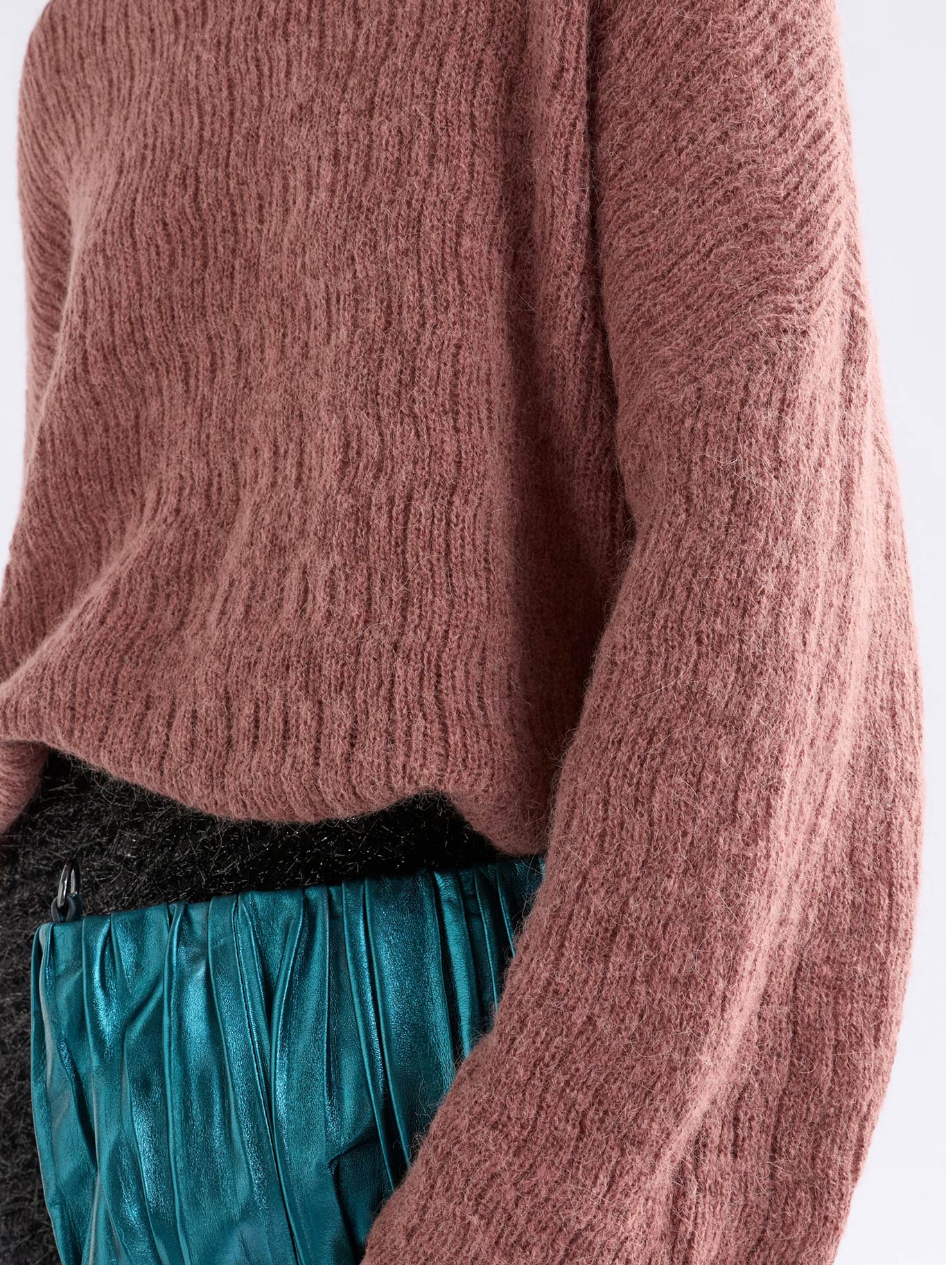 Elk Agna Pattern Sweater (Rosewood)