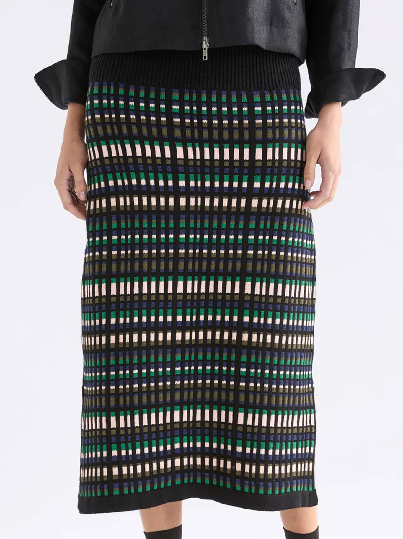 Image of a model wearing Skirts. Productname: Elk Svea Organic Knit Skirt in Svea Knit colour by brand - Elk