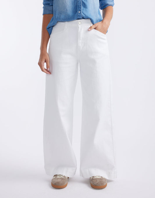 Country Denim Ellery Stretch Straight Leg Jeans (White)