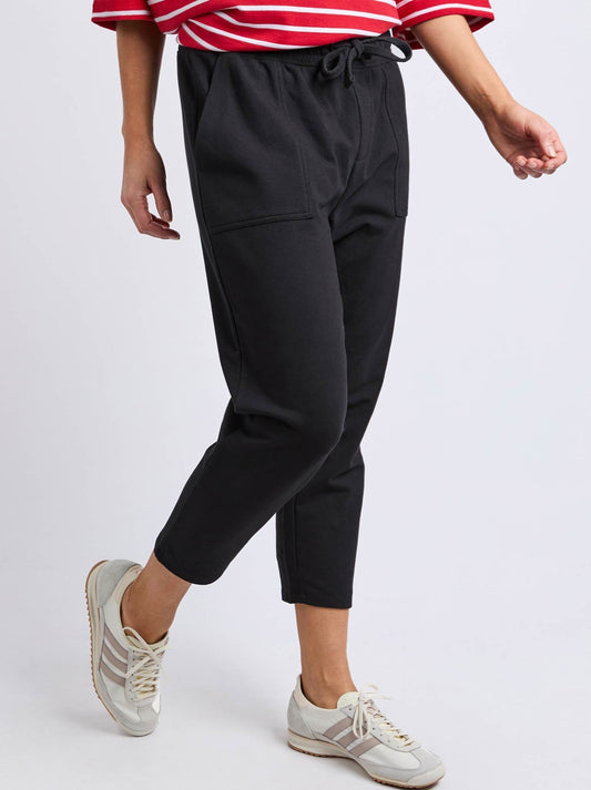 ELM SUTTON TRACK PANT (Black)