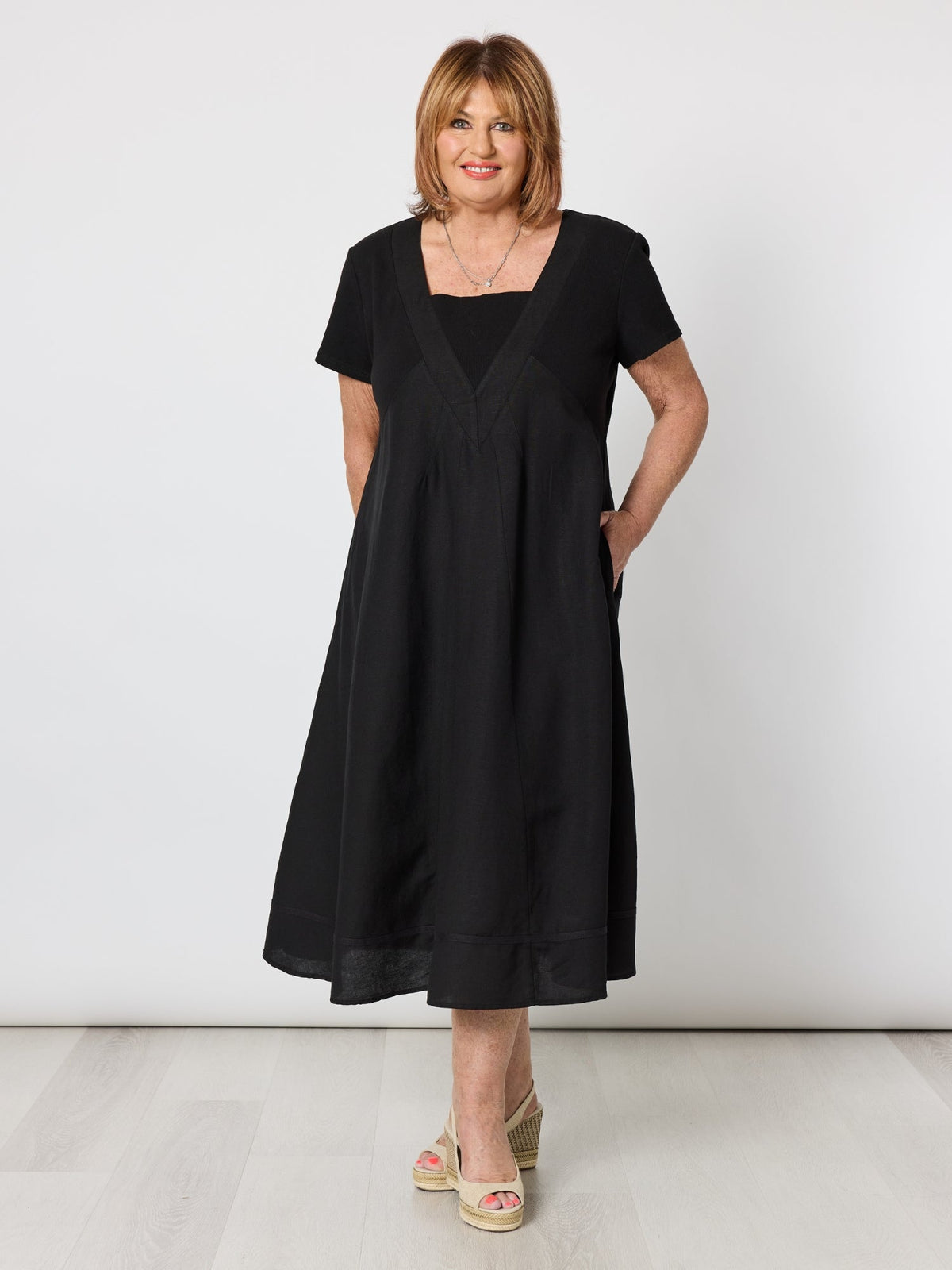 Gordon Smith Lino Le Marais Dress (Black)