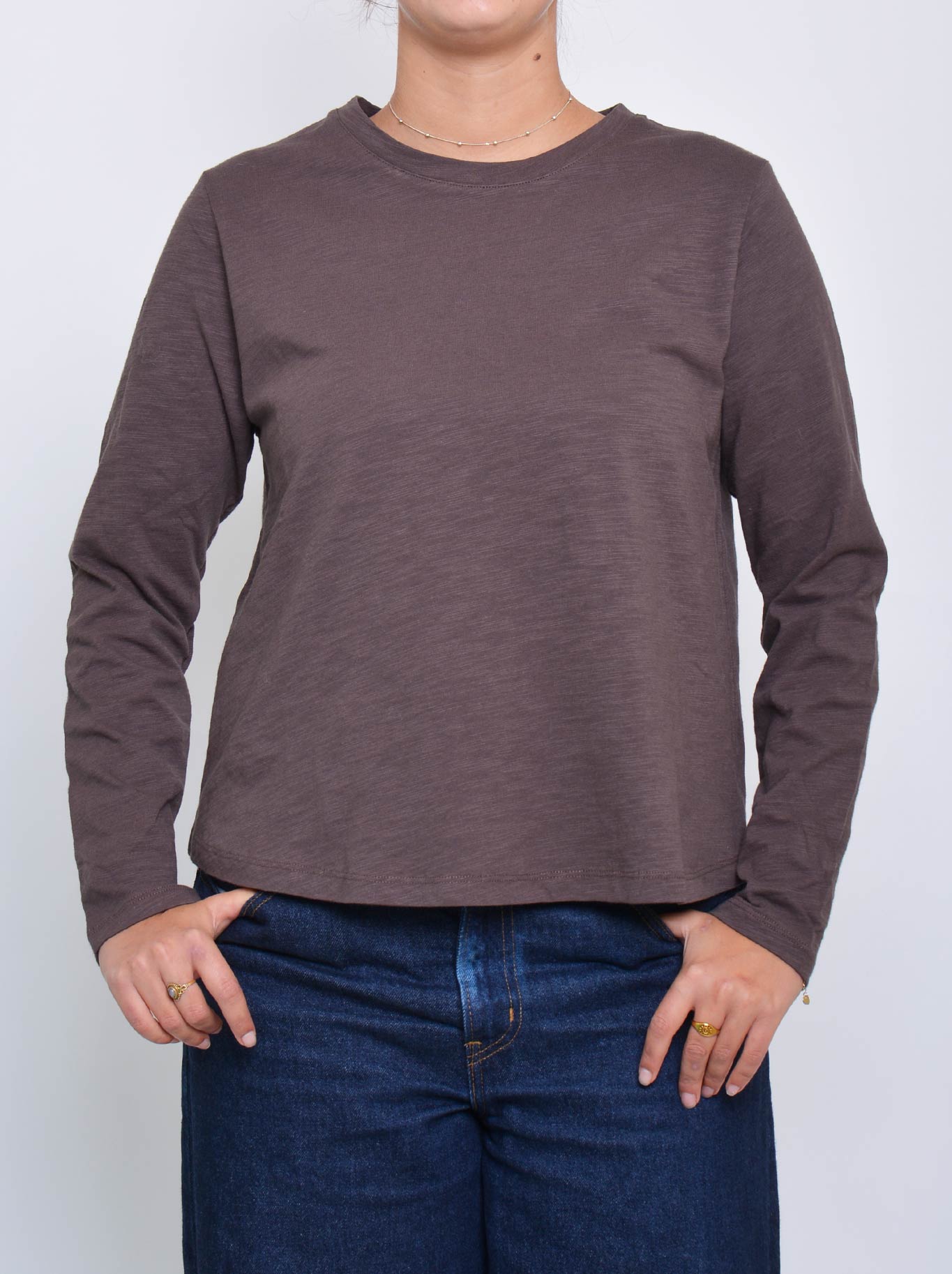 ENNI LONG SLEEVE TEE (Black)