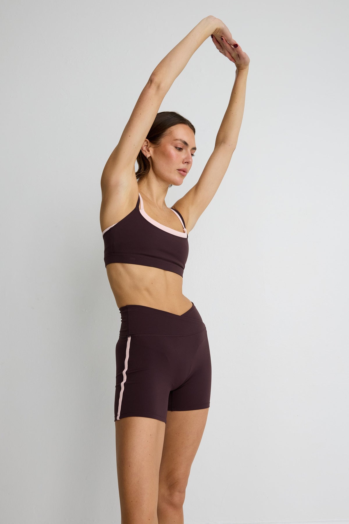 NEW ALLFENIX CloudCore Contrast 5" V-Waist Bike Short Double /Rose Quartz (Espresso)
