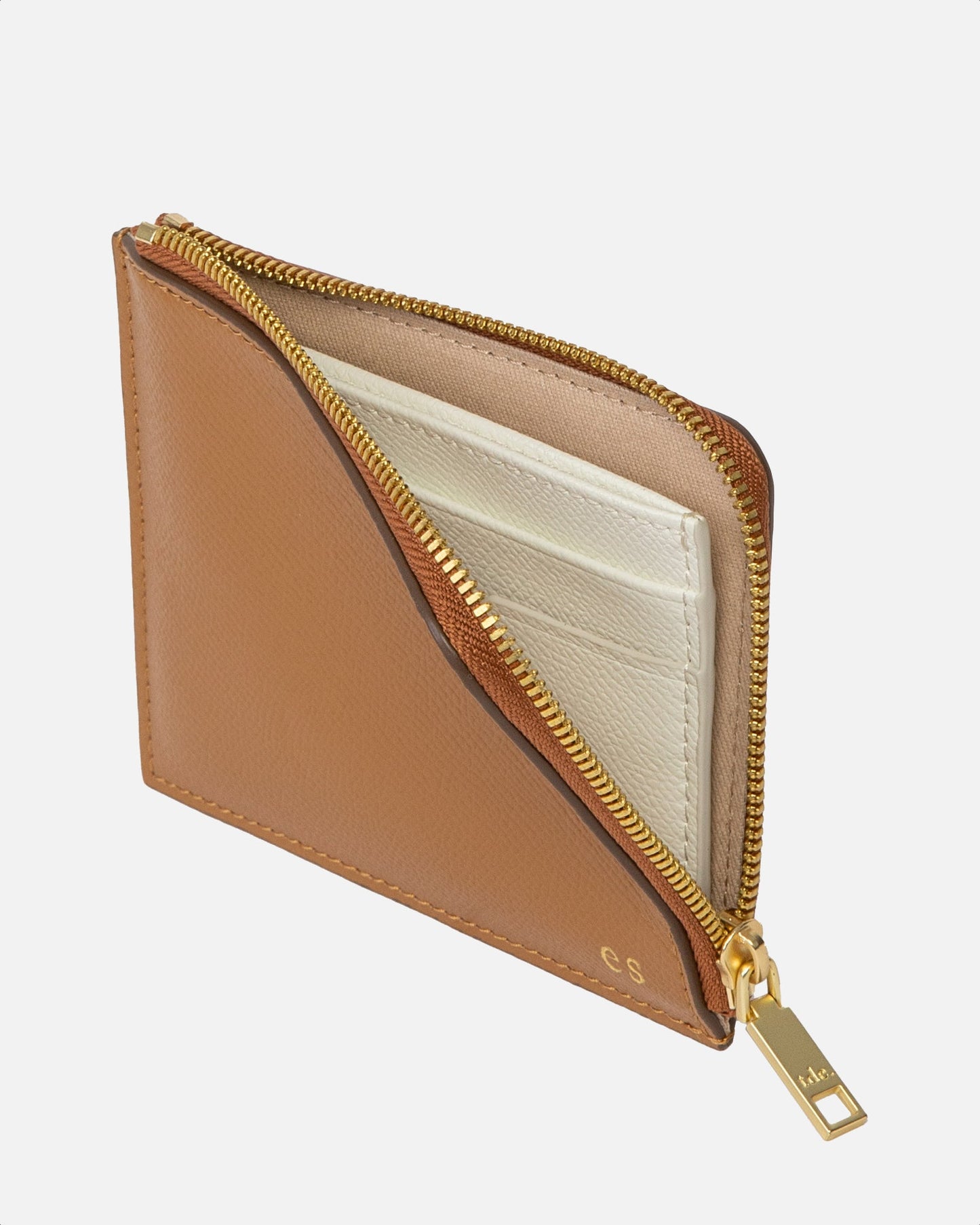 The Daily Edited Essentials Zip Wallet Rich Tan with Pure (White)