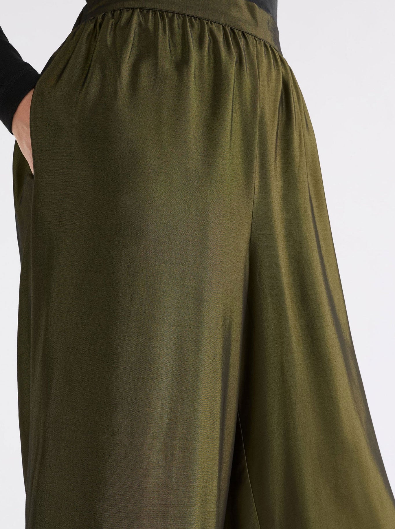 ELK MEDJAL PANT (Gold Black)