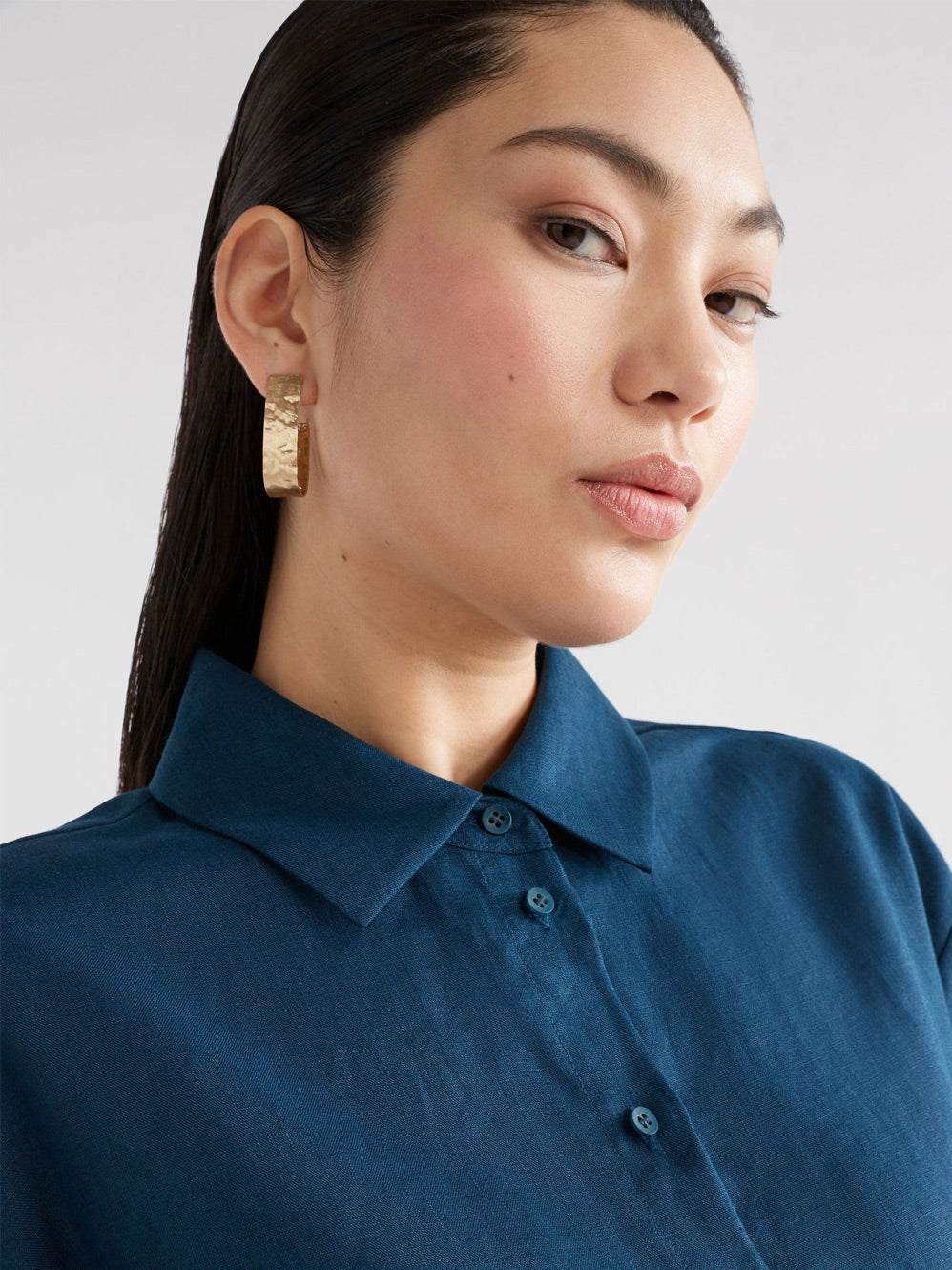 ELK GILD LARGE HOOP EARRING (Silver)
