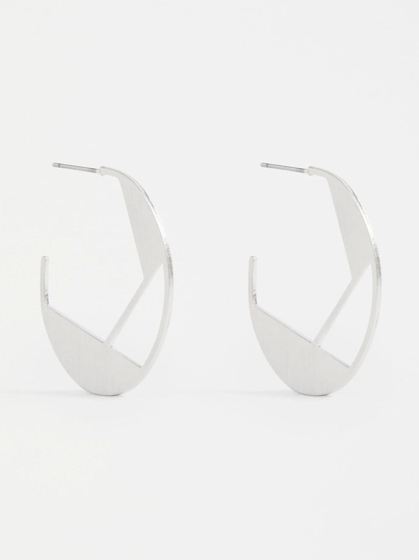 ELK NURI HOOP EARRING (Black)