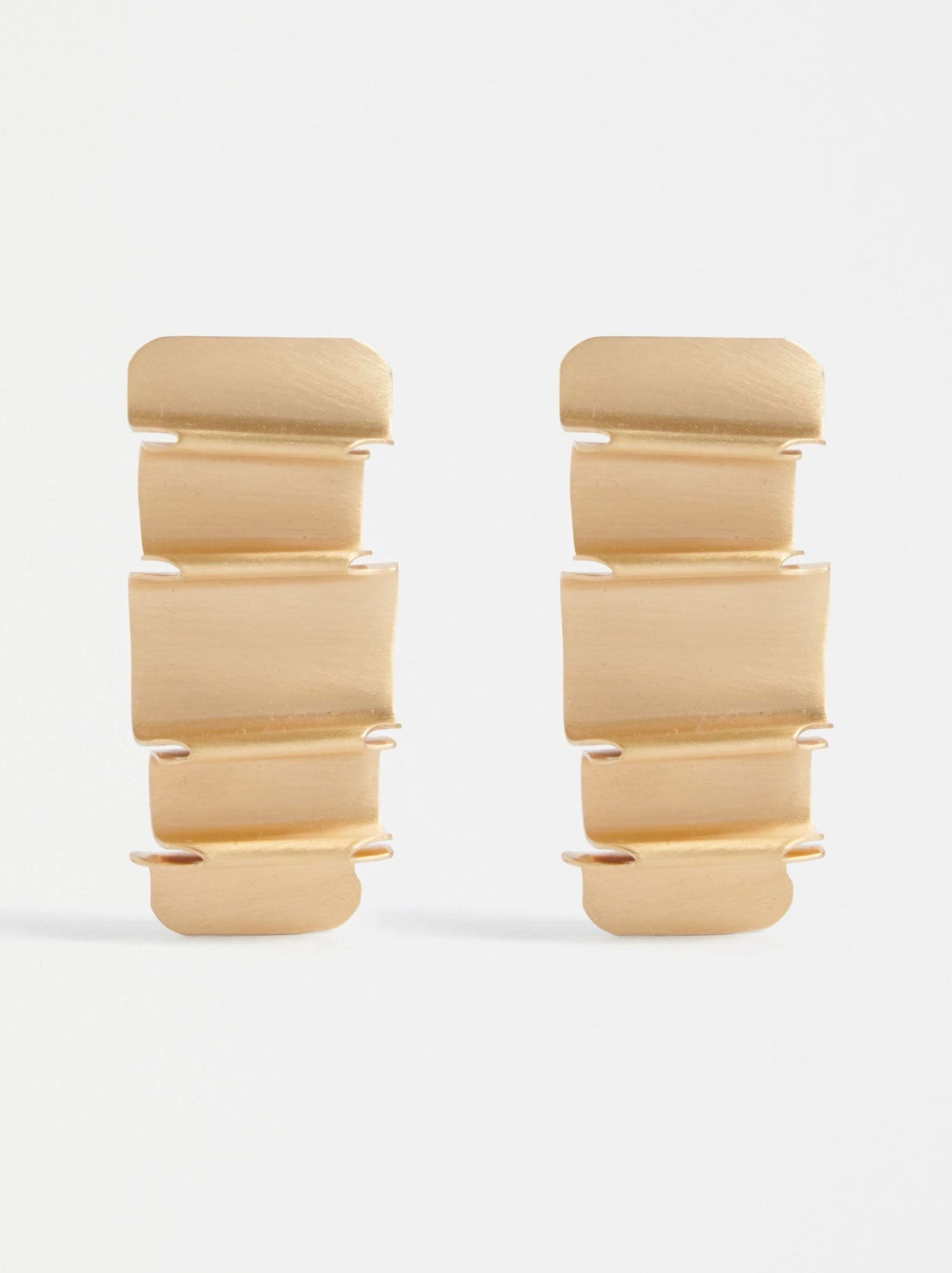 Image of Earrings. Productname: ELK FELDDE EARRING in Gold colour by brand - Elk