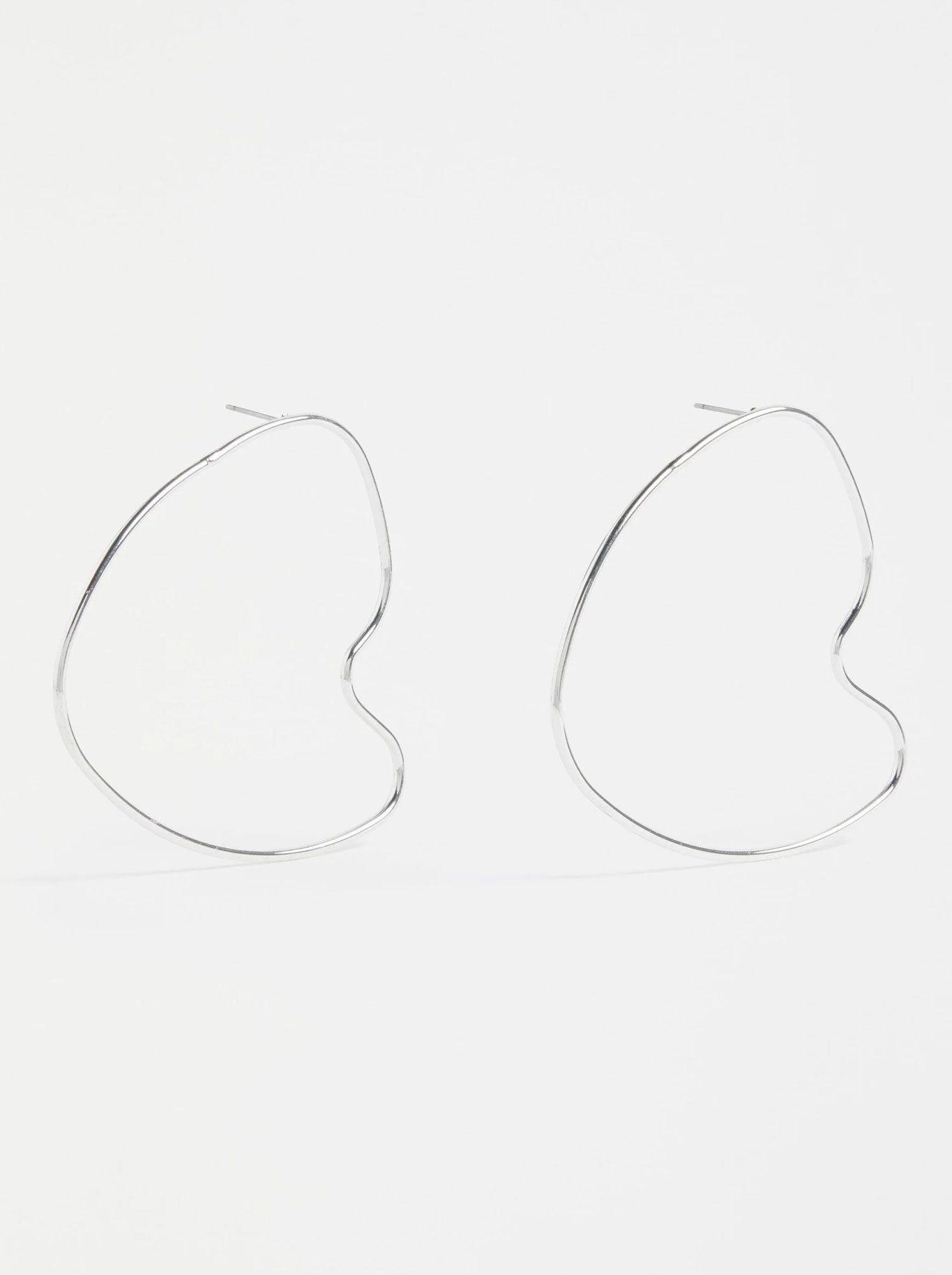 ELK HARTT LARGE DROP EARRING (Black)