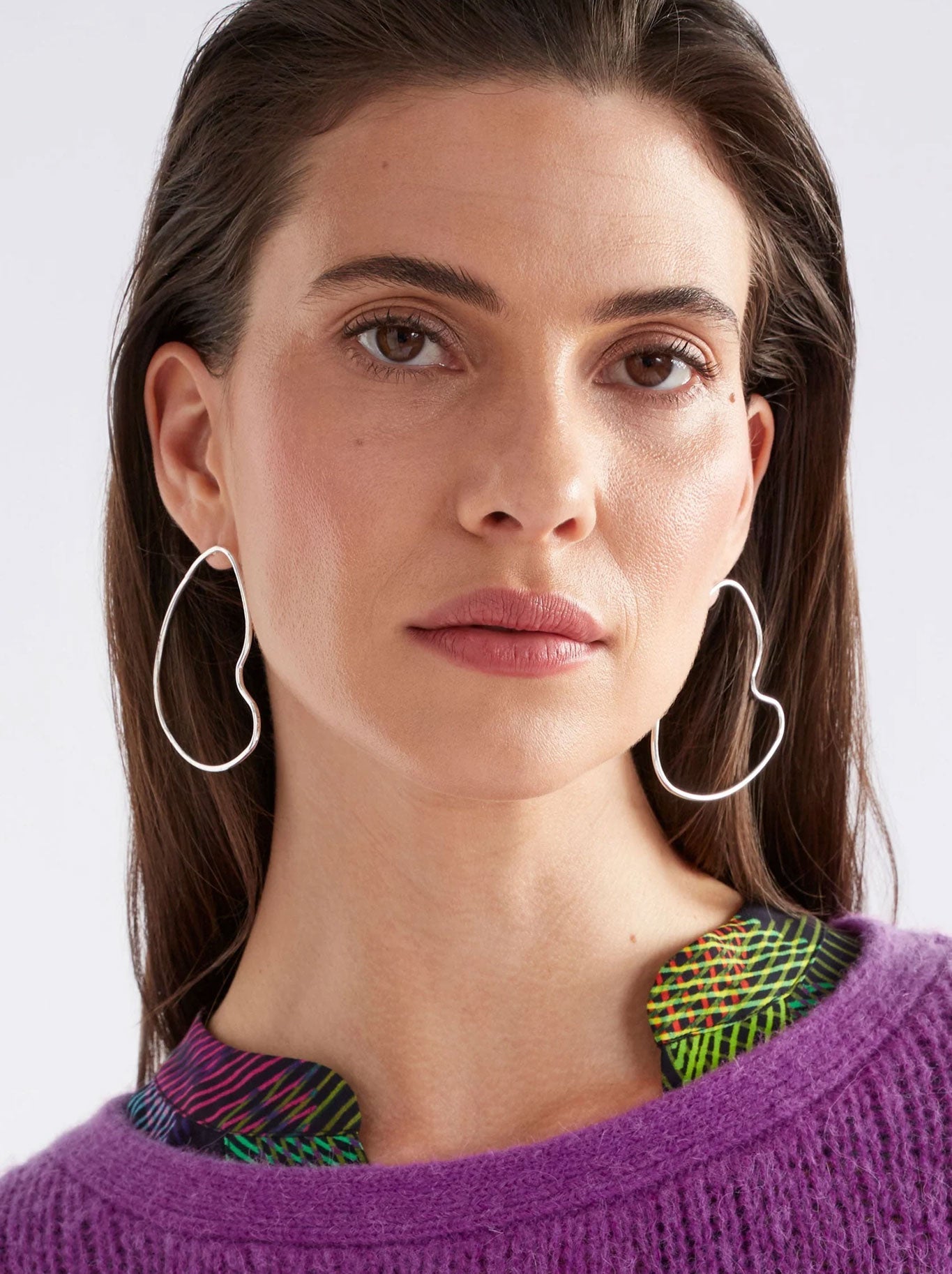 ELK HARTT LARGE DROP EARRING (Black)