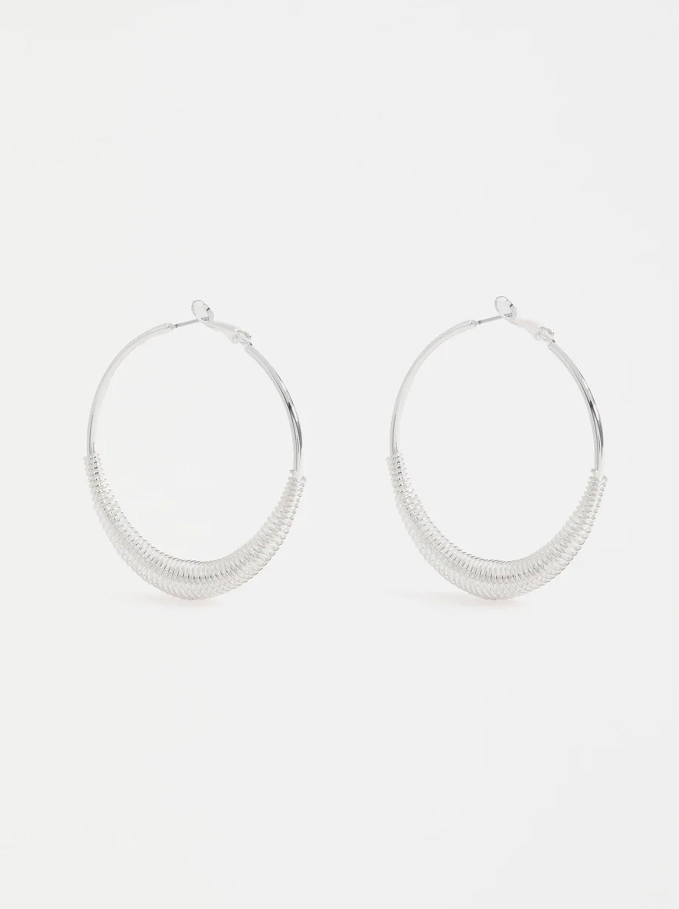 Image of Earrings. Productname: ELK SOLF METALLIC HOOP EARRING in Silver colour by brand - Elk