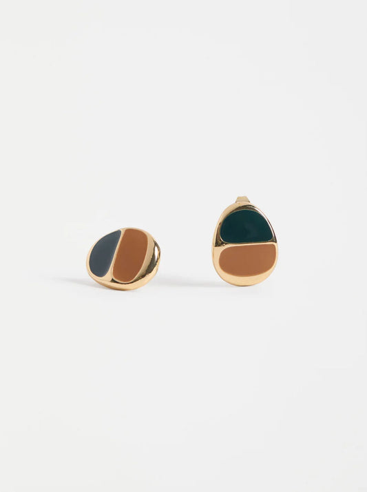 Image of Earrings. Productname: ELK TER SMALL STUD EARRING in Gold colour by brand - Elk