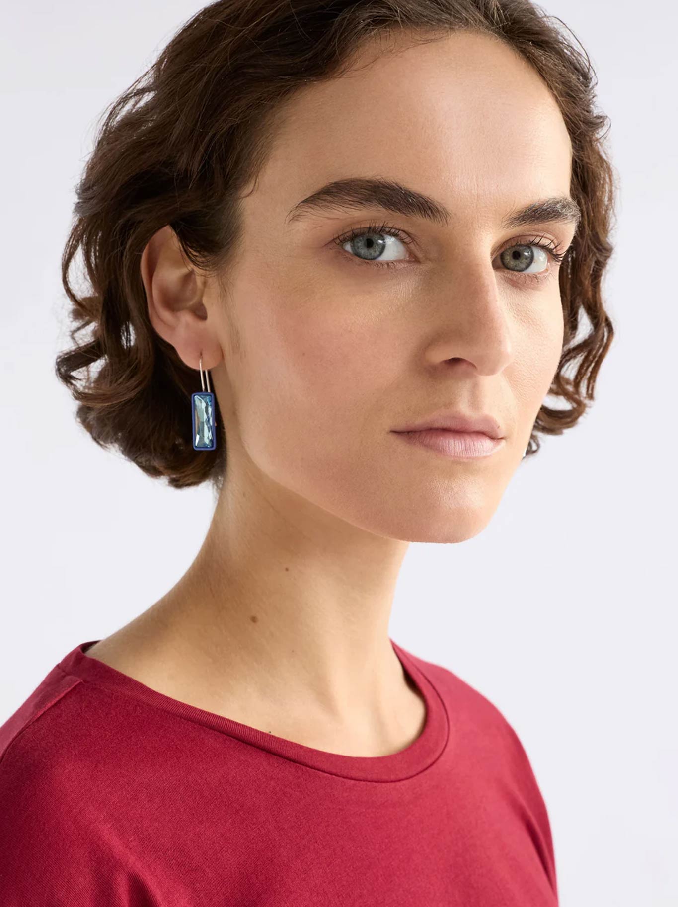 ELK JULE SMALL HOOK EARRING (Artichoke)