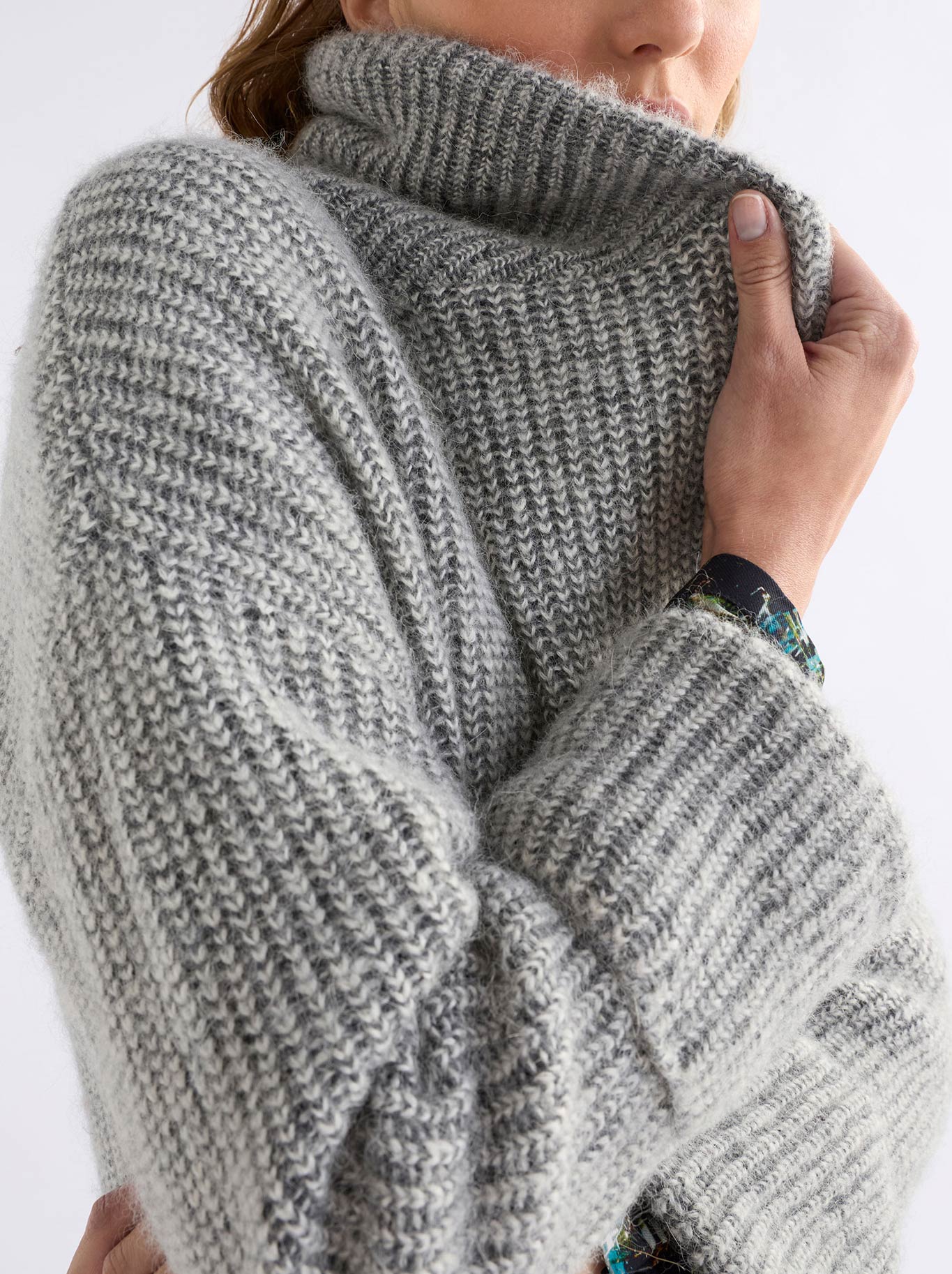 ELK ALEPH LONGLINE CARDI (Grey Melange)