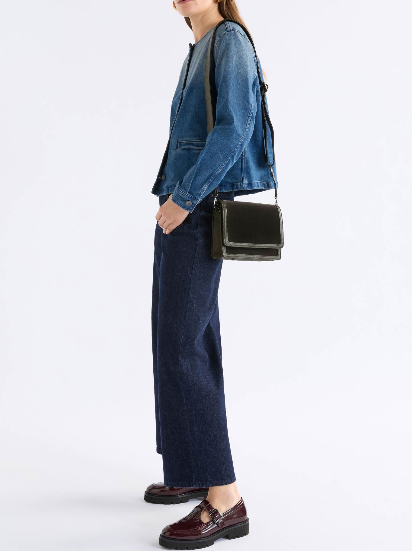 Elk Vel Crossbody Bag (Dark Olive)