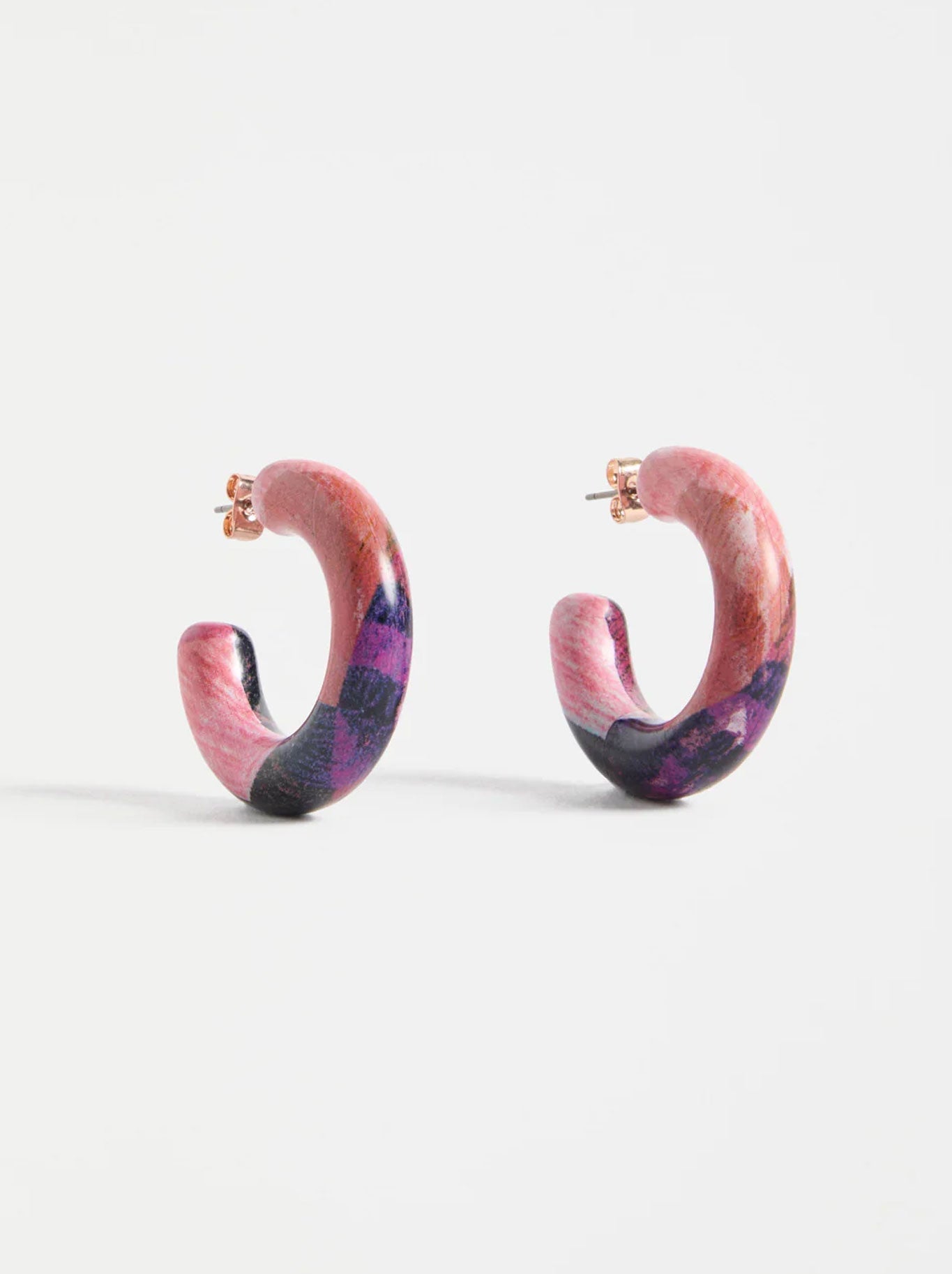 Elk Resso Hoop Earring (Fuchsia)