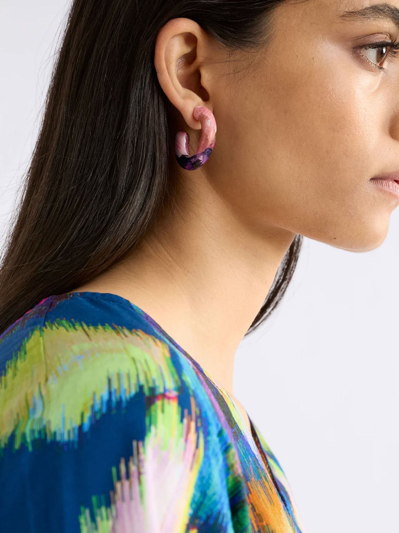 Elk Resso Hoop Earring (Fuchsia)