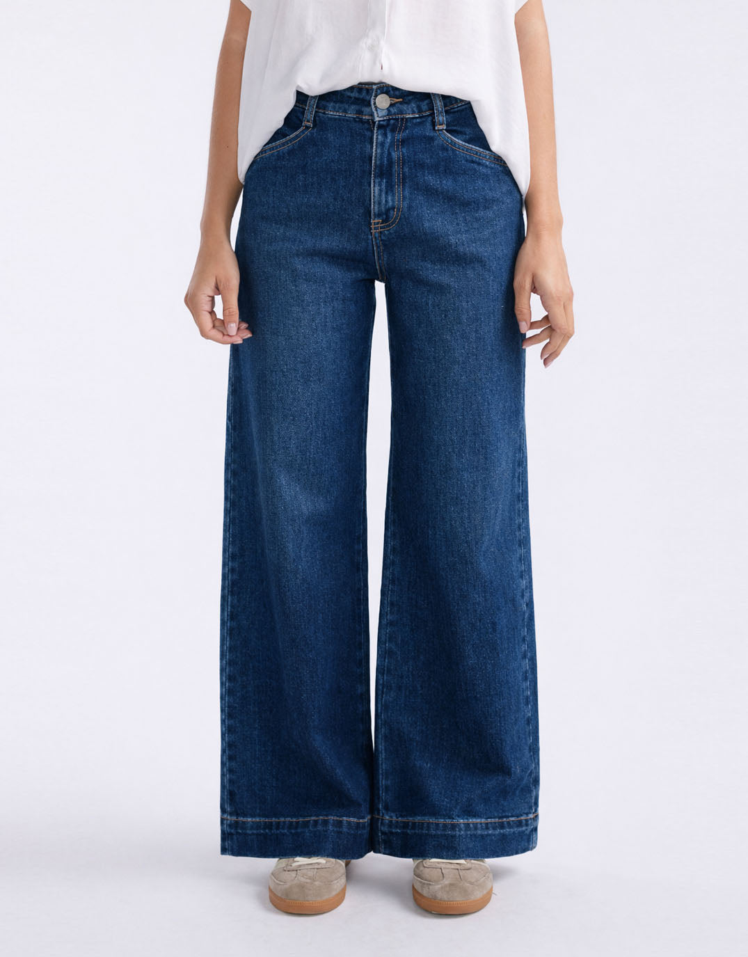 Image of Jeans. Productname: Ellery Stretch Straight Leg Jeans - in Dark Wash colour by brand - Country Denim