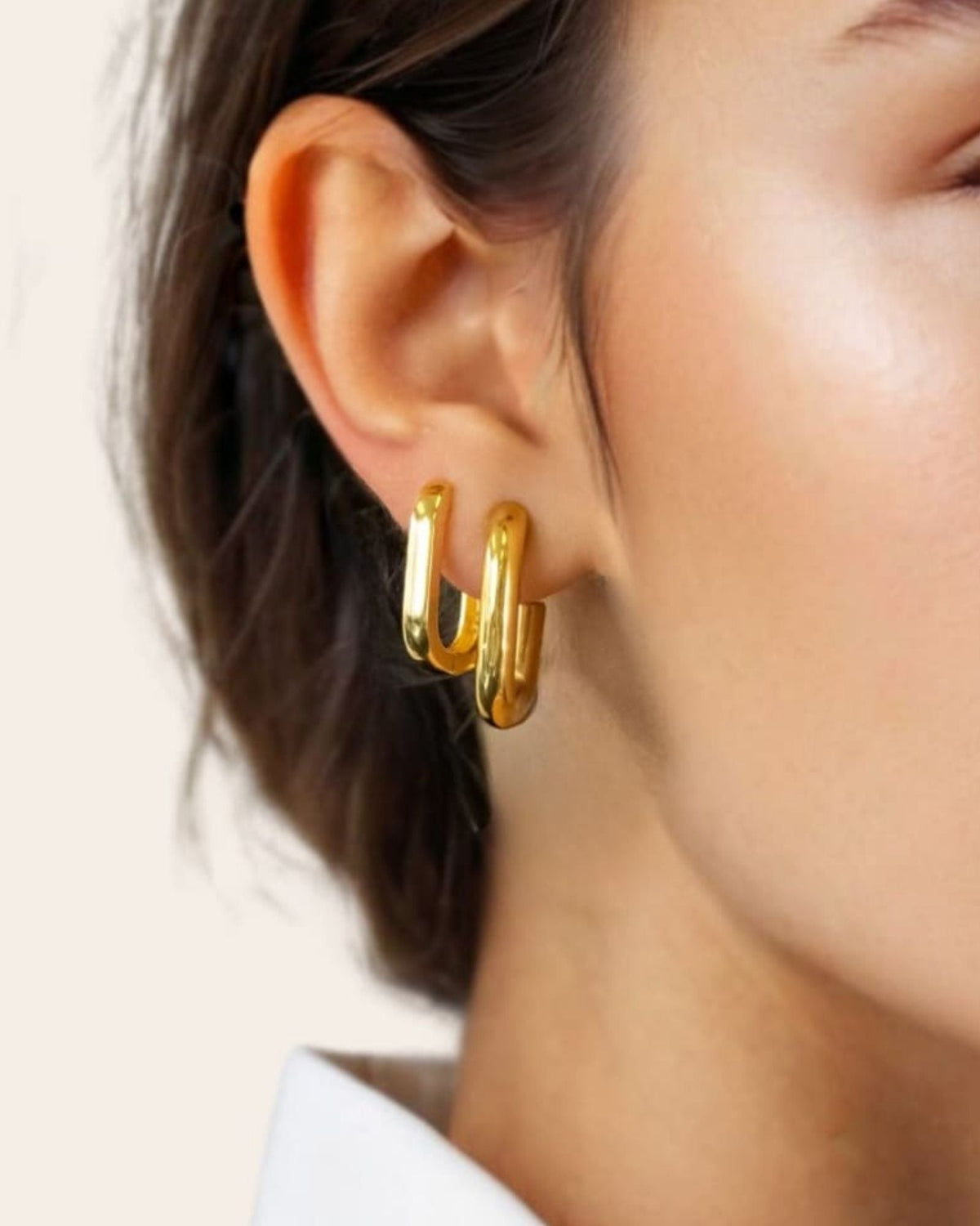 LAVANA Ellipse Gold Hoop Earrings