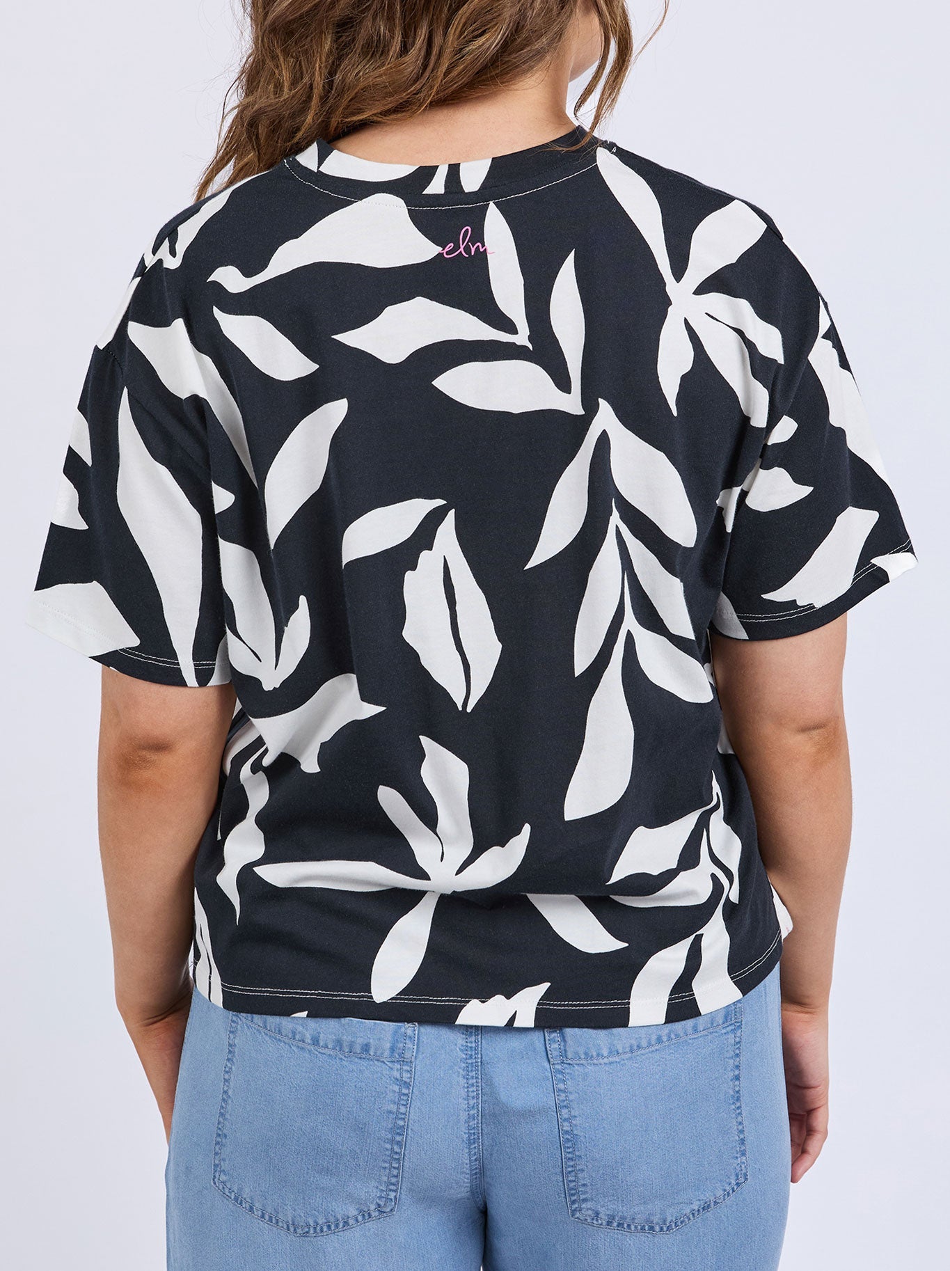 ELM MIMOSA TEE (Black Print)