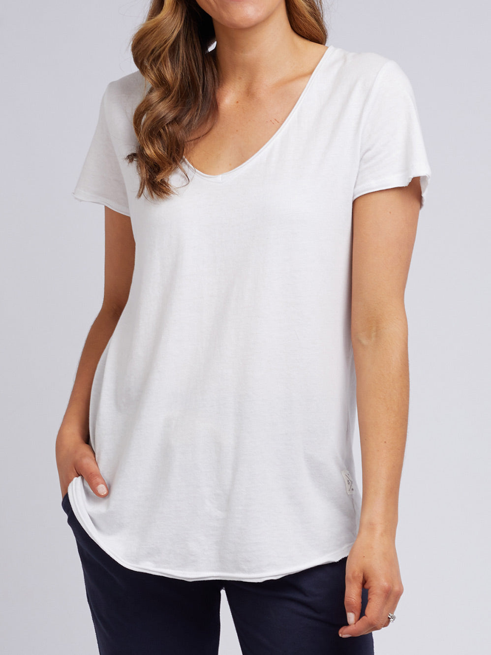 ELM FUNDAMENTAL V TEE (Navy)