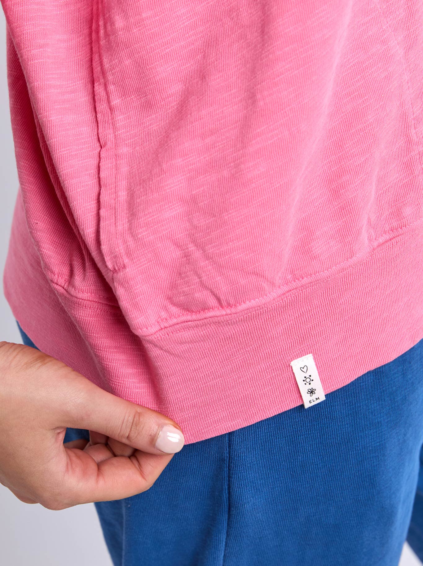 ELM MAZIE V NECK (Pink Lemonade)