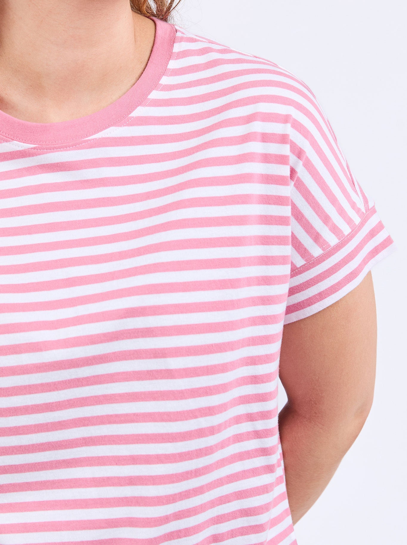 ELM YARA STRIPE SHORT SLEEVE TEE (Chateau)