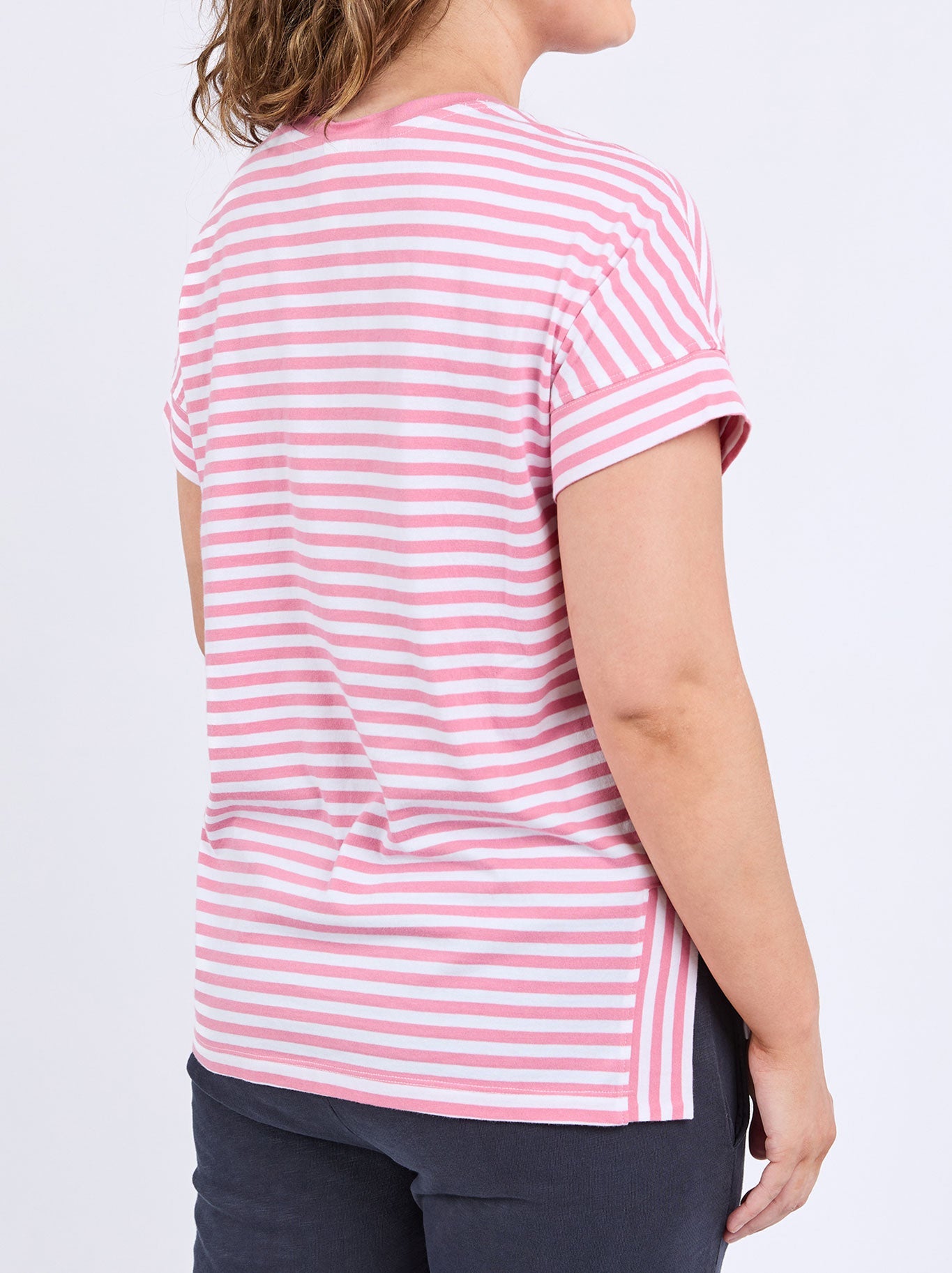 ELM YARA STRIPE SHORT SLEEVE TEE (Chateau)