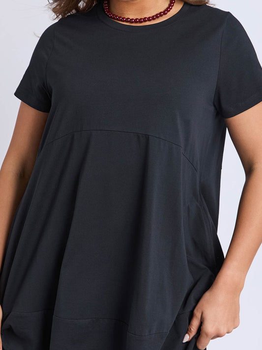 ELM DIANA SHORT SLEEVE DRESS (Black)