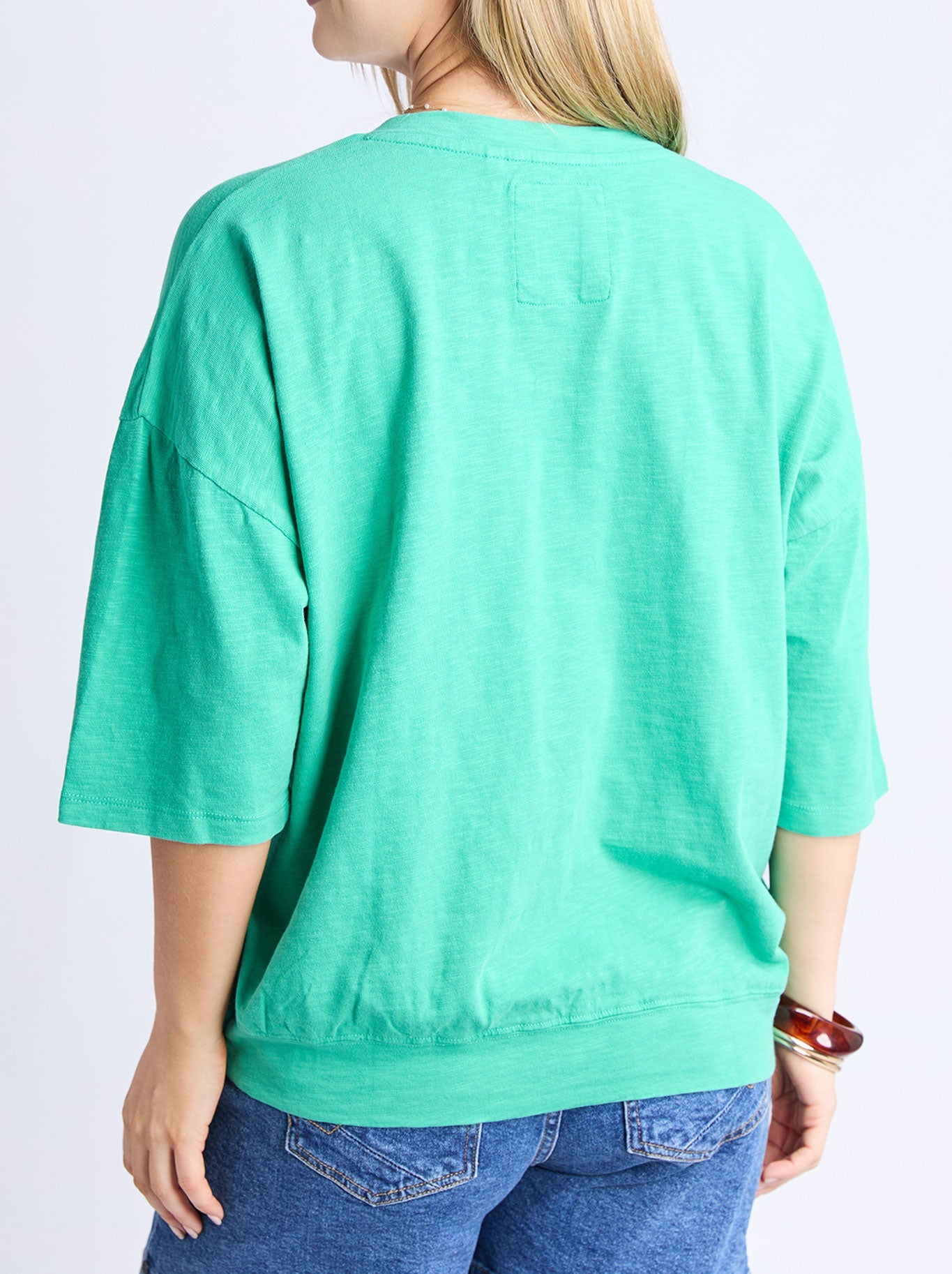 ELM MAZIE V NECK (Gumdrop Green)