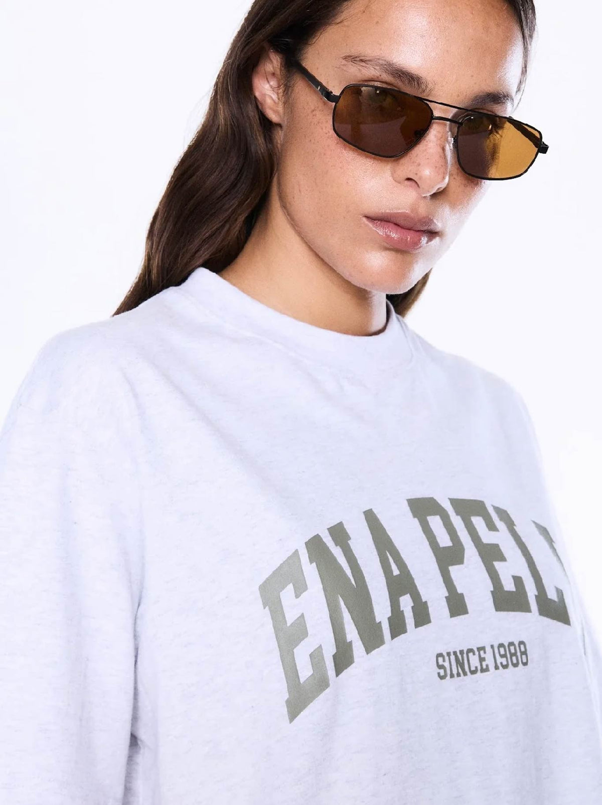 ENA PELLY SOPHIA RELAXED TEE (White Marle)