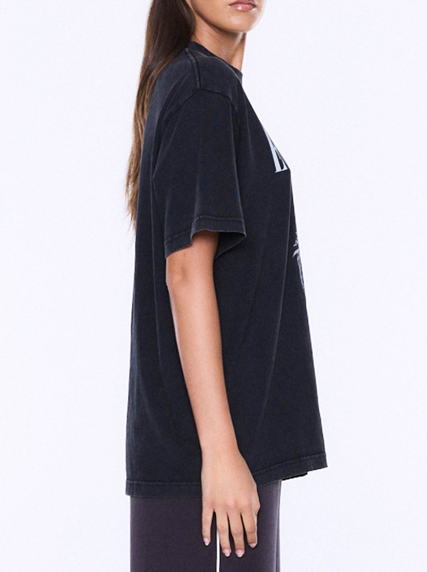 ENA PELLY IVY RELAXED TEE (Vintage Black)