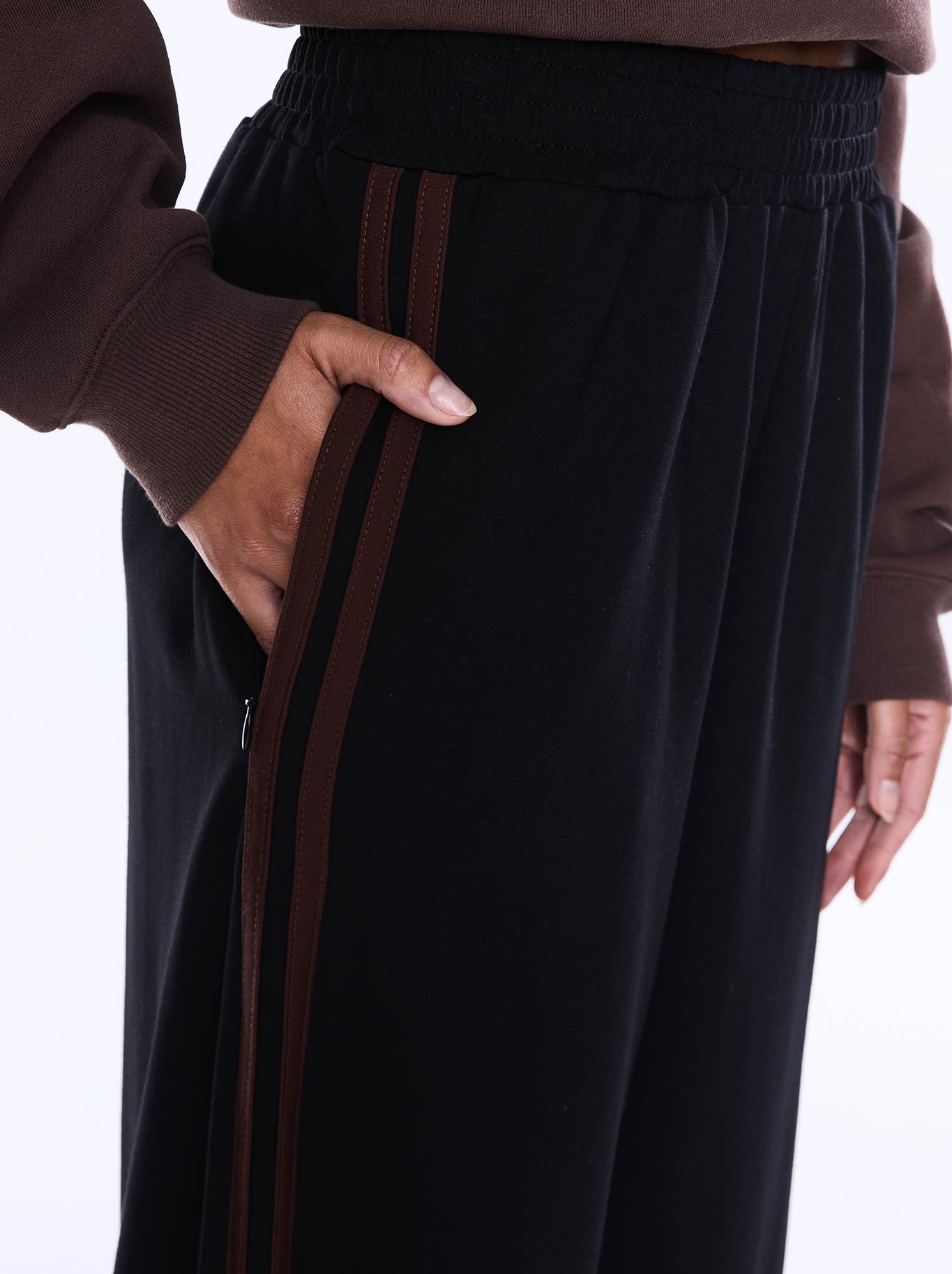 ENA PELLY VALENTINA STRIPE PANT (Black/Brown)
