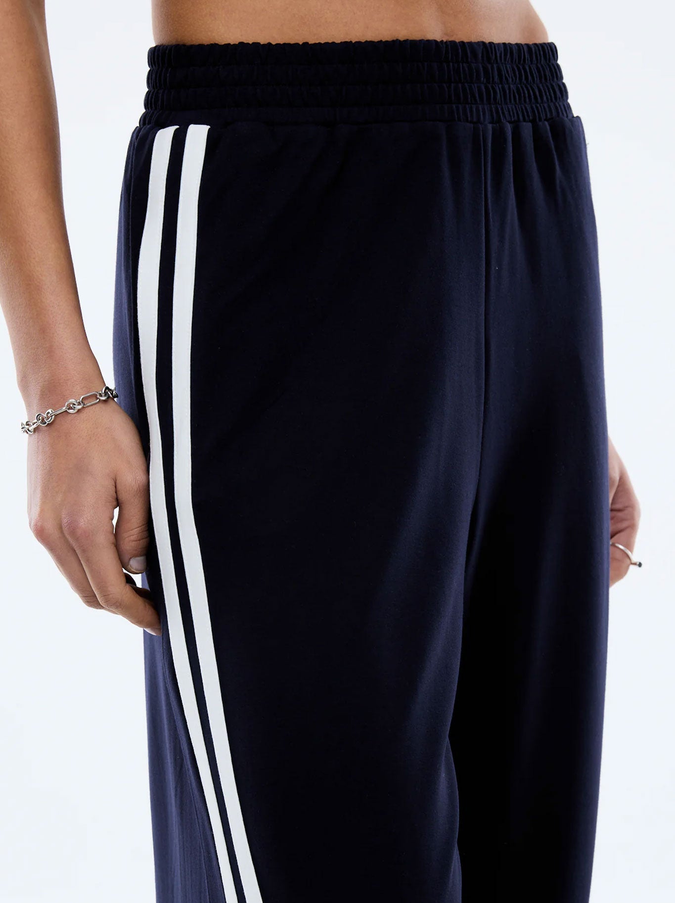 ENA PELLY VALENTINA STRIPE PANT (Navy)